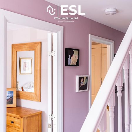 4 Bedroom Townhouse 10Mins Walk From Shrewsbury Town Centre With Parking Exterior foto
