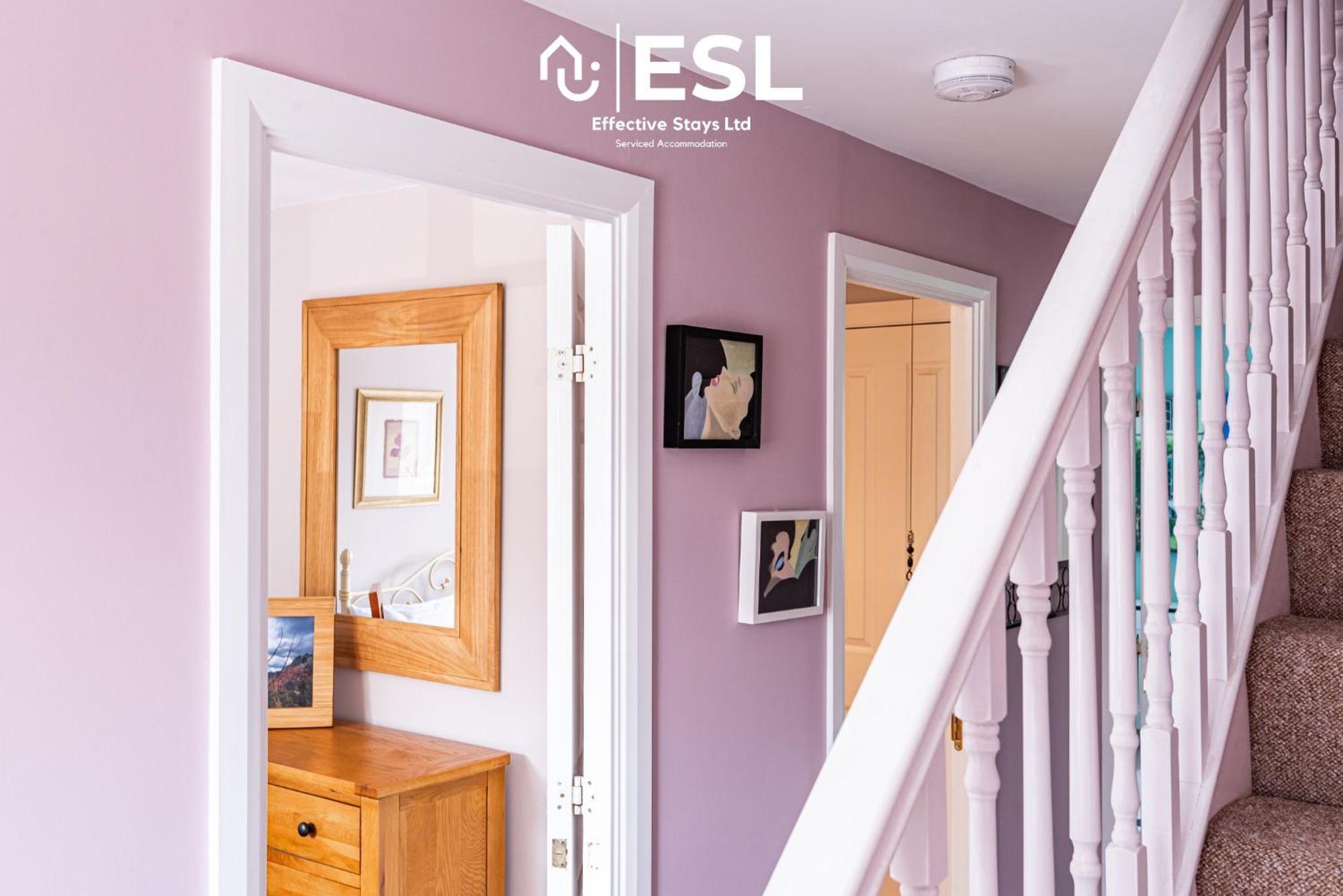 4 Bedroom Townhouse 10Mins Walk From Shrewsbury Town Centre With Parking Exterior foto